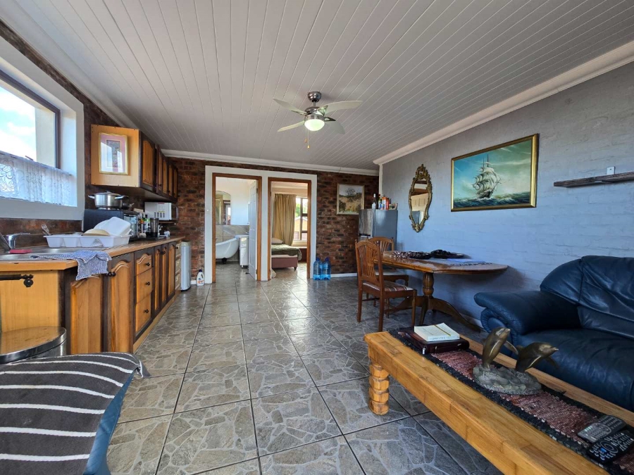 4 Bedroom Property for Sale in Stilbaai Wes Western Cape